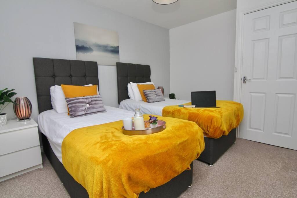Daimler House - Cosy Home Near Coventry City Centre Екстер'єр фото